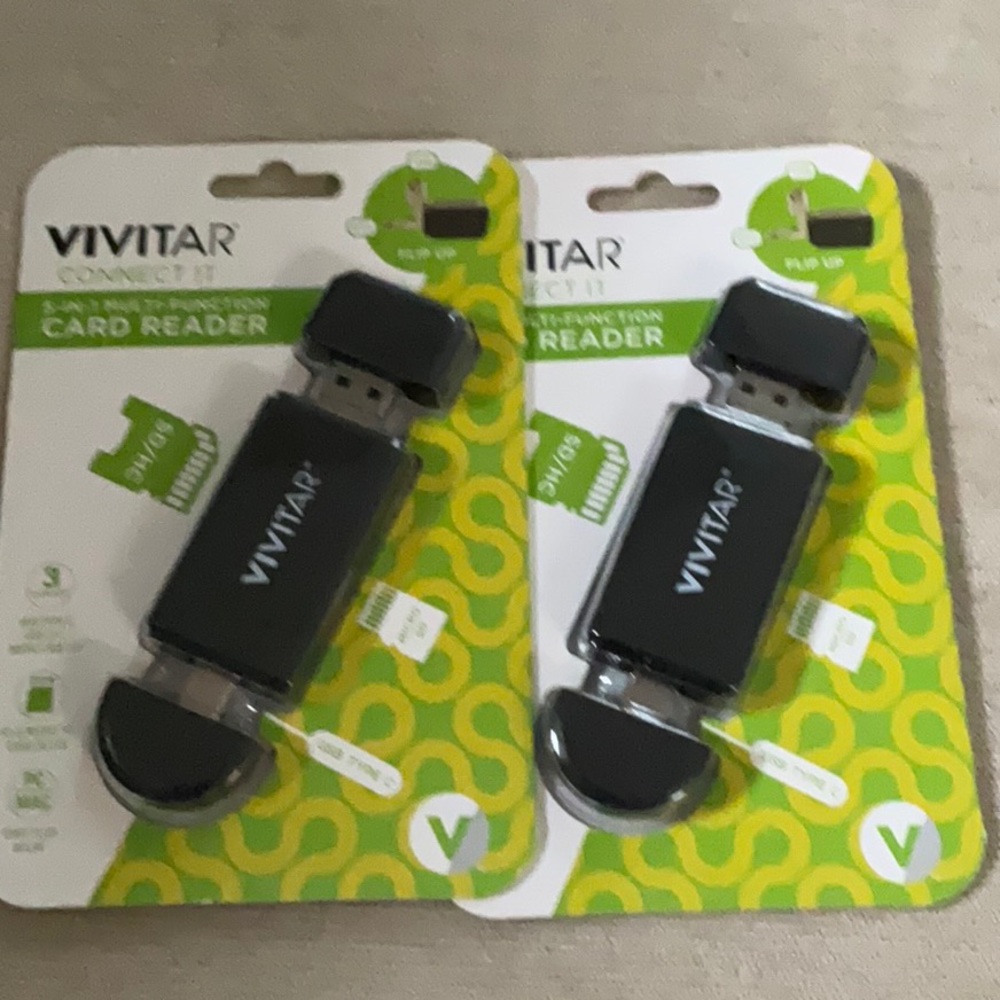 Vivitar 5-in-1 Multi-Function Card Reader